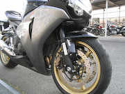 cbr1000rr03s.jpg