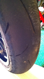 tyre_dunlop_roadsport2_front.jpg